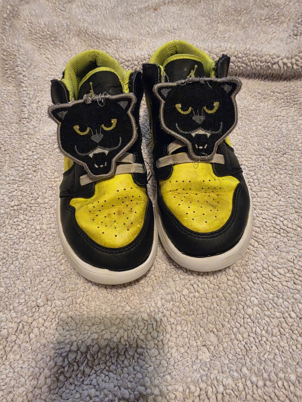Air Jordan 1 Low ALT SE 'Big Cat Energy'  sneakers, Size 3
